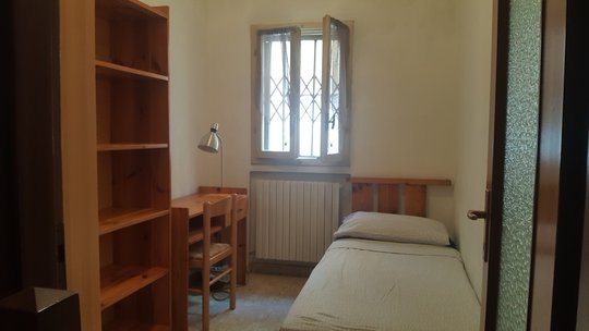 single room in the historic center and in the university area.