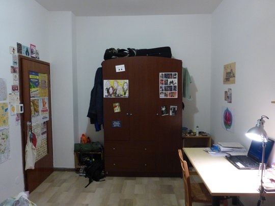 APARTMENT CONSISTING OF THREE SINGLE ROOMS