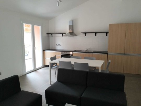 Place in shared room (double room) in apartment Camplus Valverde