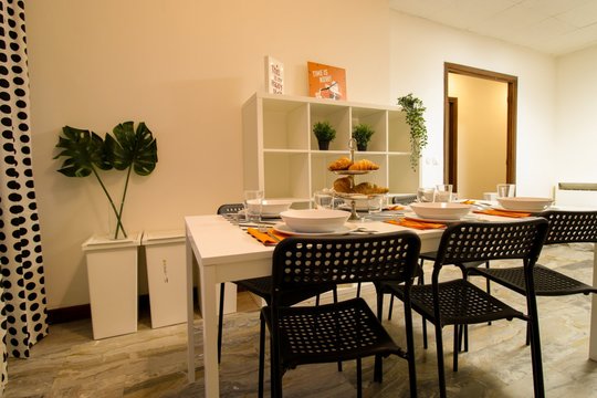 CAMERE SINGOLE CENTRALISSIME PER STUDENTI
