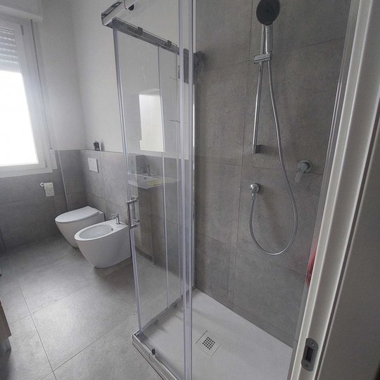 AFFITTO IN CENTRO N. 4 POSTI LETTO 