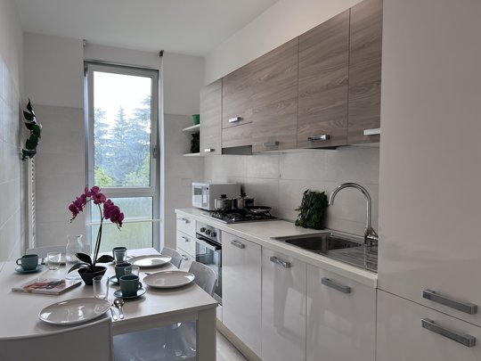 Beautiful, newly renovated suite for single use in Bologna